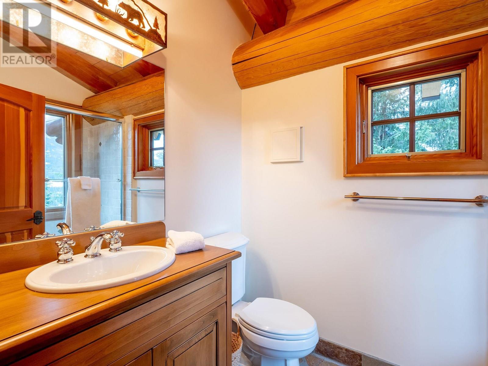 3826 Sunridge Drive, Whistler, British Columbia  V8E 0W1 - Photo 15 - R2846126
