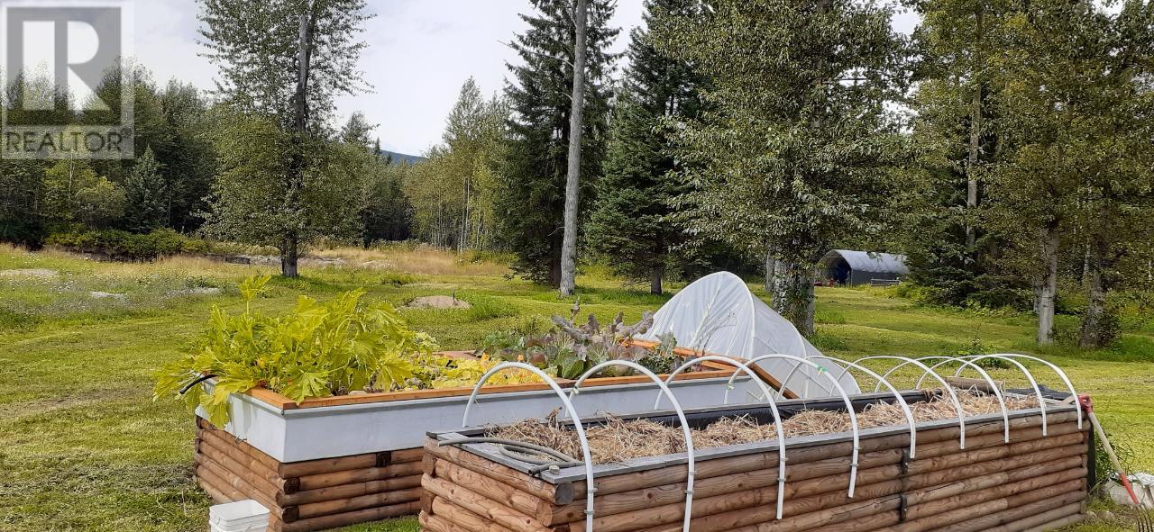 5177 Clearwater Valley Road, Wells Gray, British Columbia  V0E 1N1 - Photo 18 - 176528