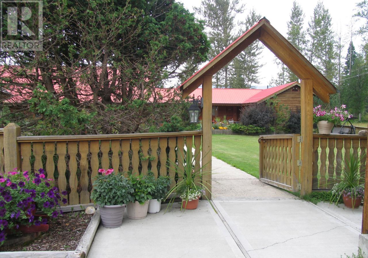 5177 Clearwater Valley Road, Wells Gray, British Columbia  V0E 1N1 - Photo 45 - 176528
