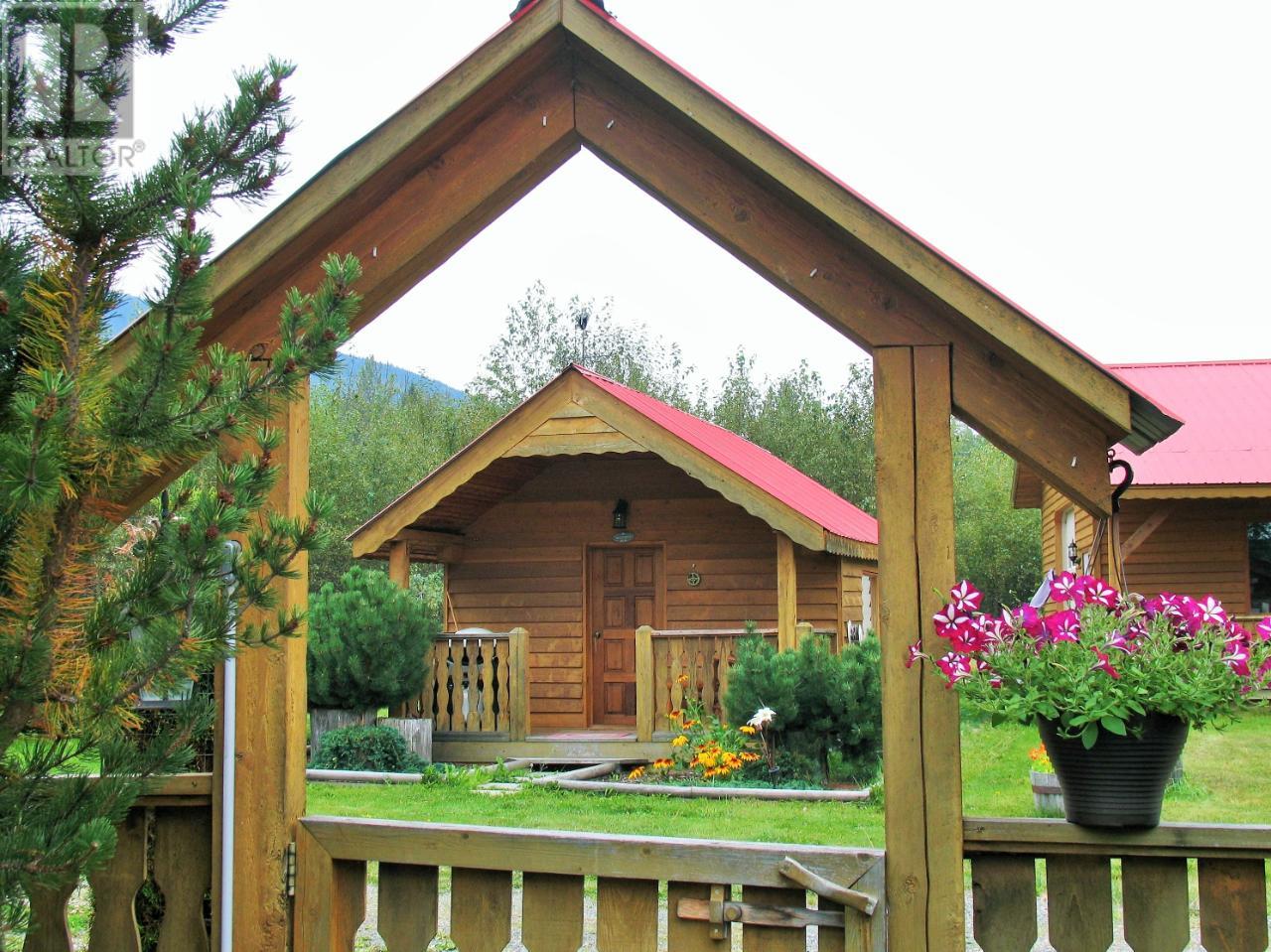 5177 Clearwater Valley Road, Wells Gray, British Columbia  V0E 1N1 - Photo 65 - 176528
