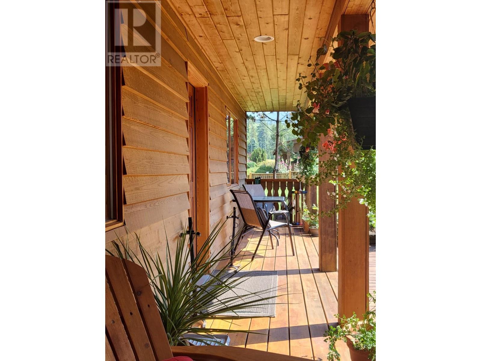 5177 Clearwater Valley Road, Wells Gray, British Columbia  V0E 1N1 - Photo 8 - 176528
