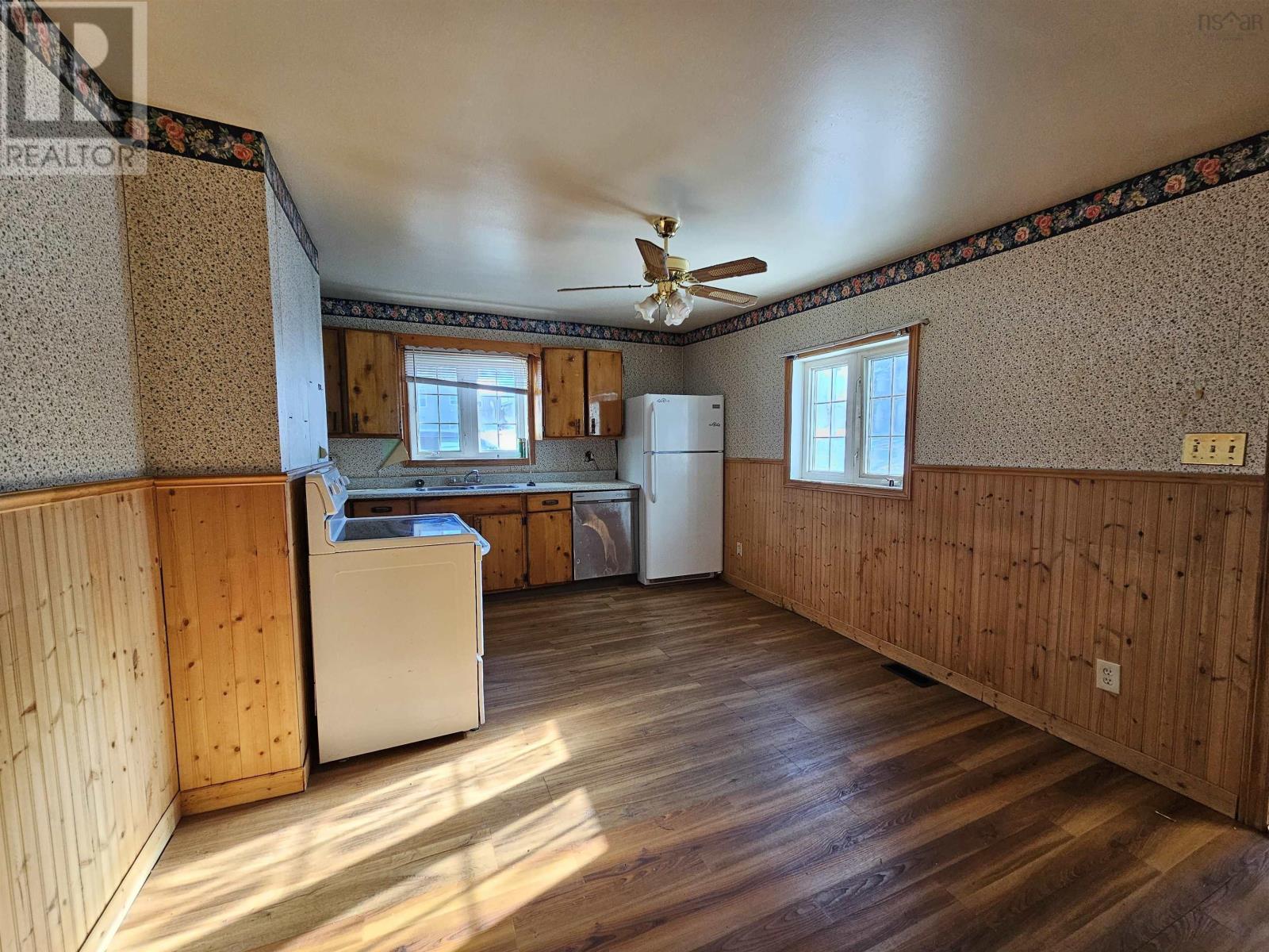 1047 Wallace Road, New Victoria, Nova Scotia  B0A 1R0 - Photo 7 - 202402056