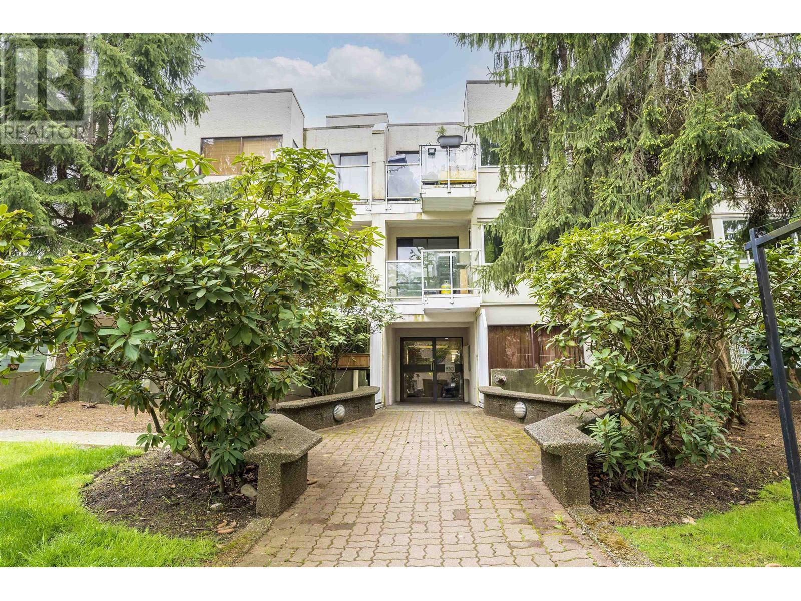 111 830 E 7TH AVENUE, vancouver, British Columbia