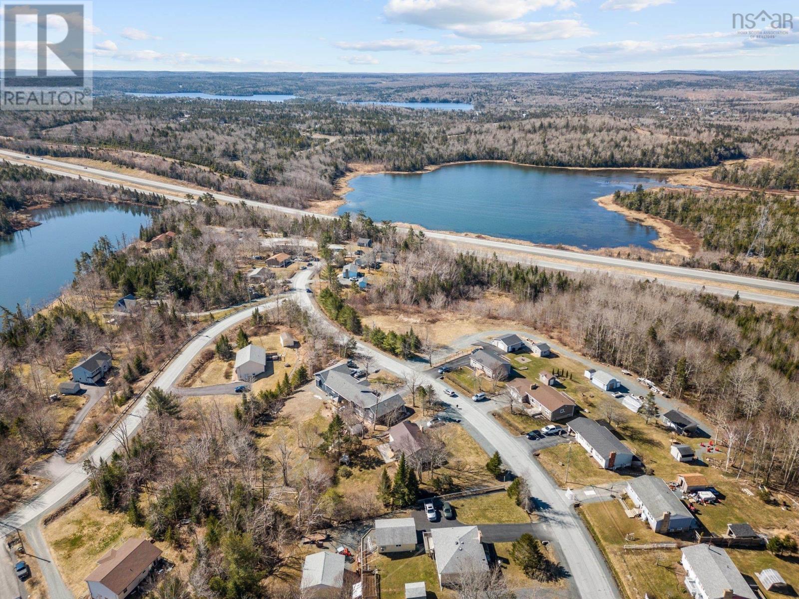 Mandaville Drive, Upper Sackville, Nova Scotia  B4E 3C7 - Photo 4 - 202309019