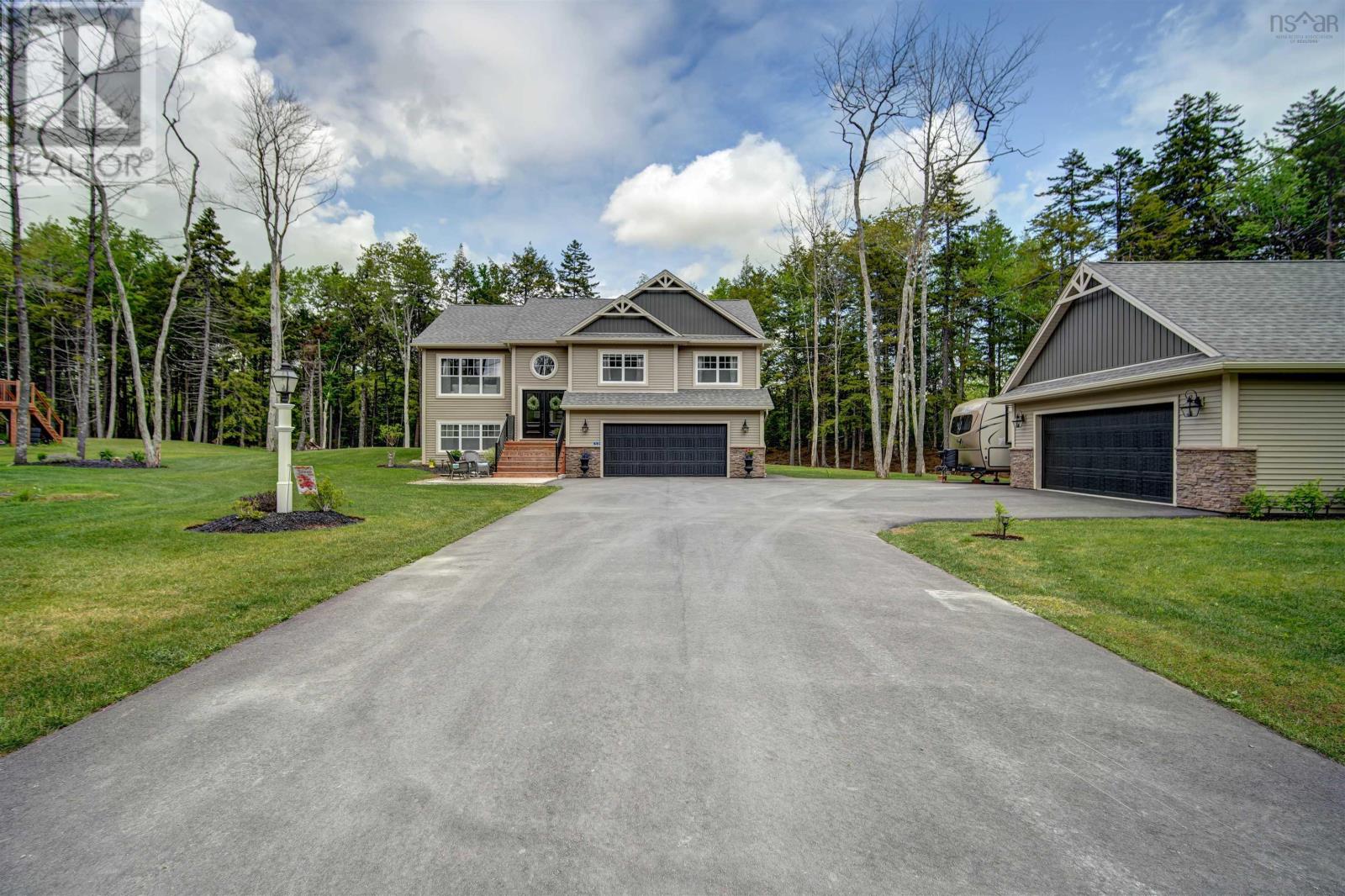 32 Chalet Lane, Beaver Bank, Nova Scotia  B4G 0B6 - Photo 2 - 202402071