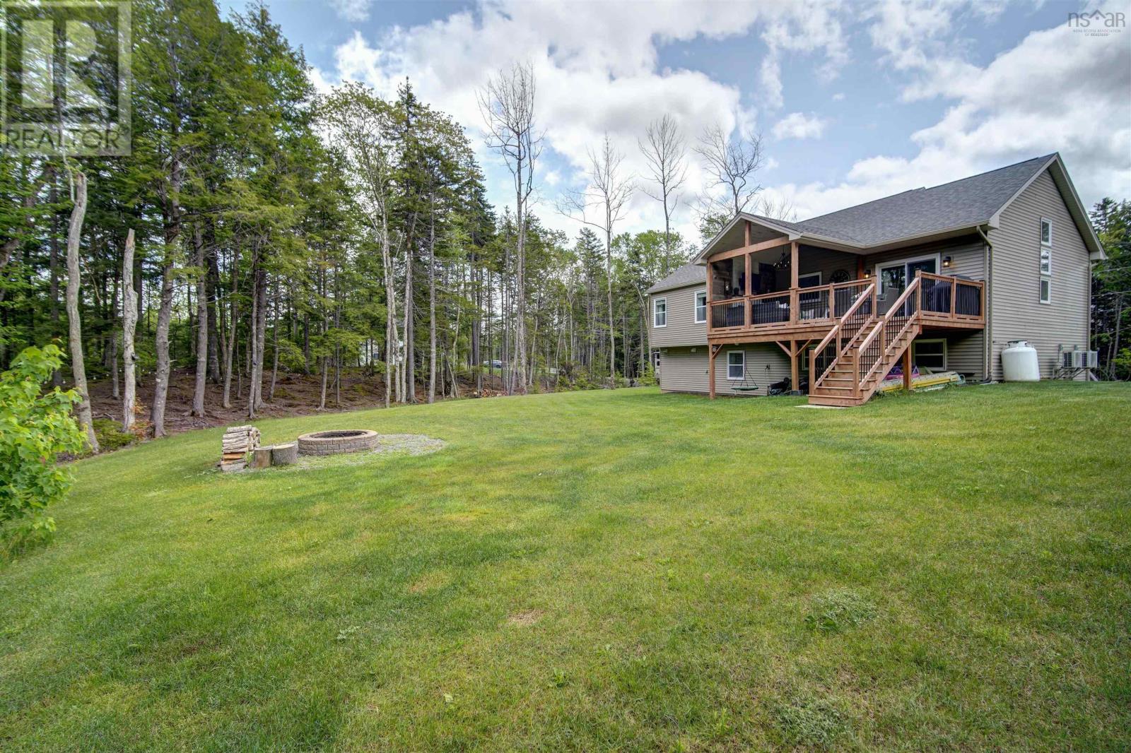 32 Chalet Lane, Beaver Bank, Nova Scotia  B4G 0B6 - Photo 6 - 202402071