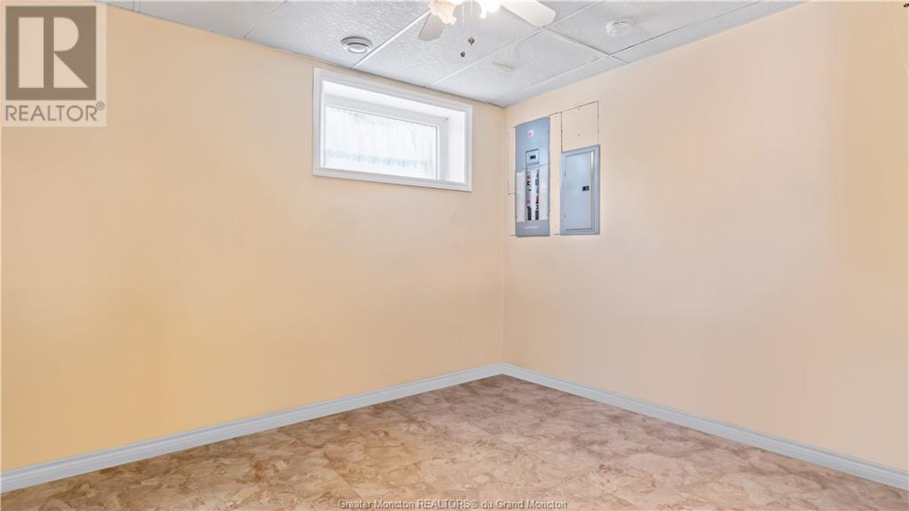 18 Denis St, Bouctouche, New Brunswick  E4S 3A9 - Photo 33 - M157085