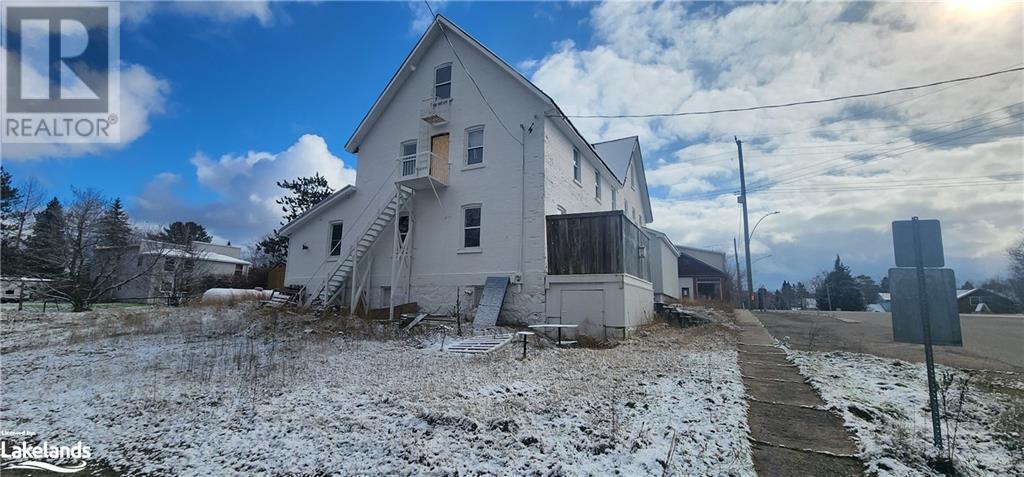 2502 518 Highway W, Sprucedale, Ontario  P0A 1Y0 - Photo 4 - 40536404