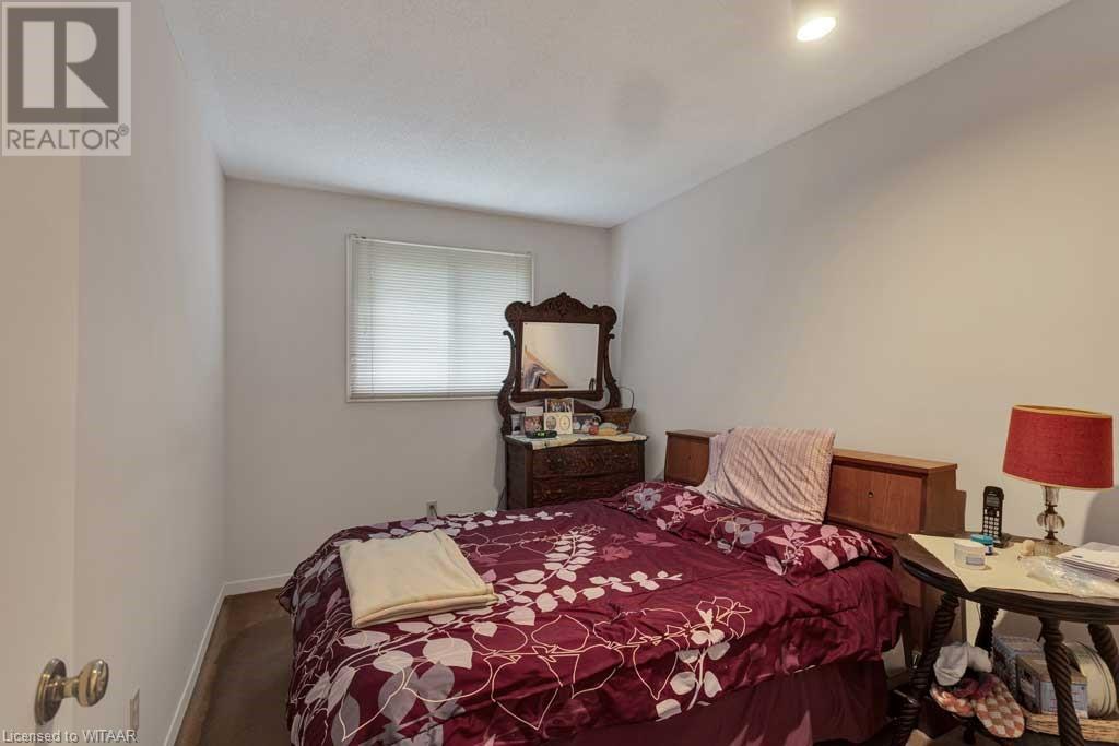 275 George Street Unit# 8, Ingersoll, Ontario  N5C 4A9 - Photo 14 - 40535354