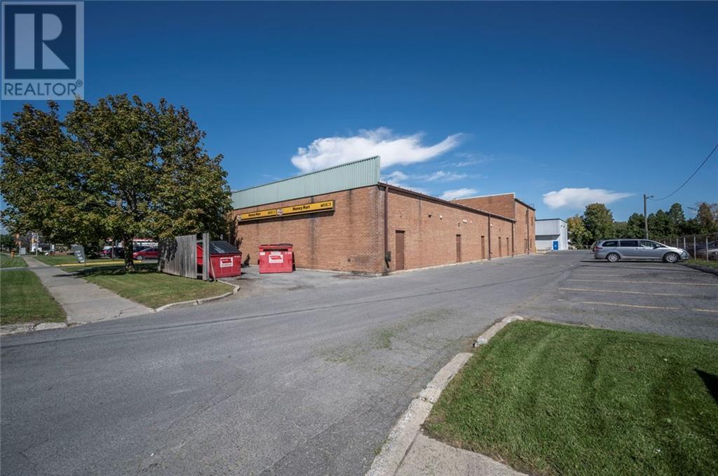 841 Sydney Street, Cornwall, Ontario  K6H 3J8 - Photo 10 - 1375510