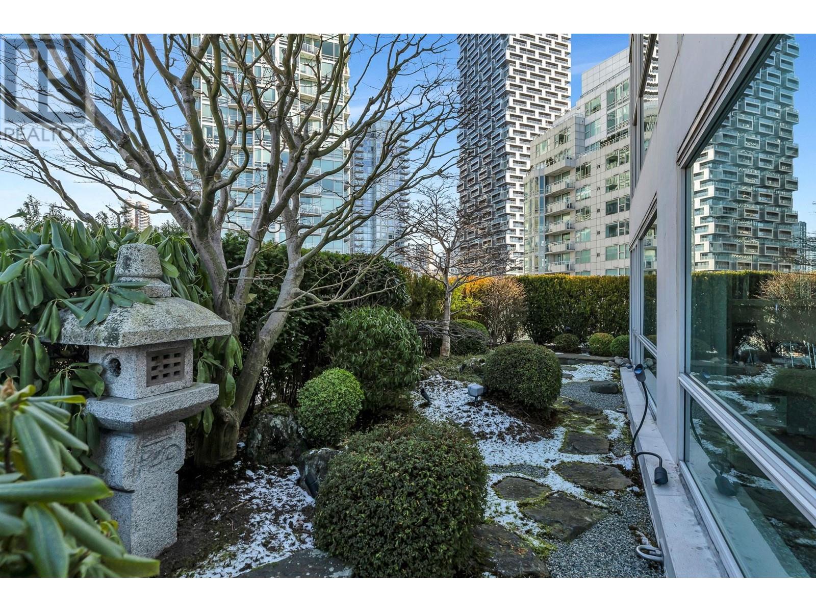 Listing Picture 21 of 40 : 902 1600 HORNBY STREET, Vancouver / 溫哥華 - 魯藝地產 Yvonne Lu Group - MLS Medallion Club Member