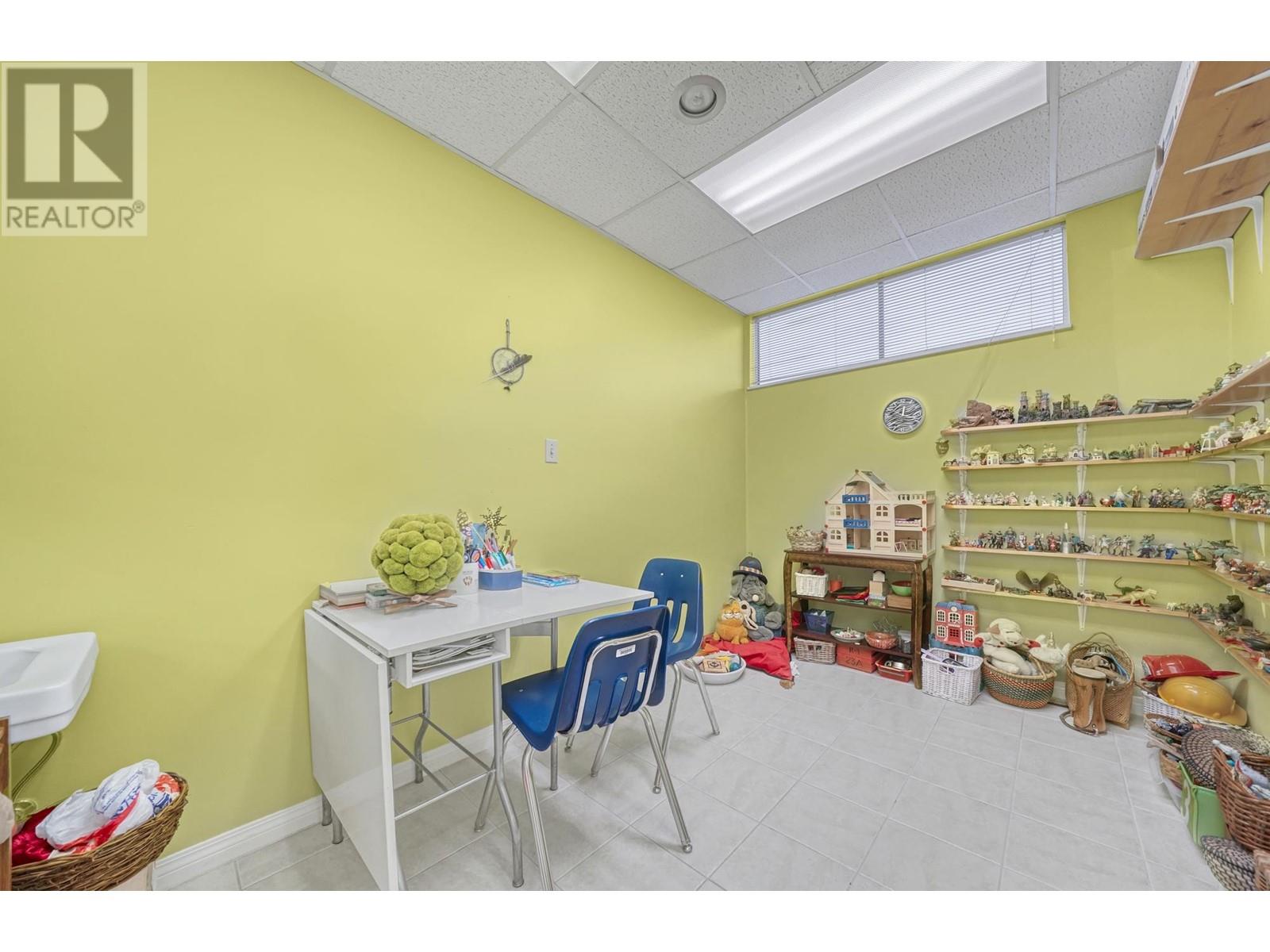 6 3039 Kingsway, Vancouver, British Columbia  V5R 5J6 - Photo 4 - C8057290