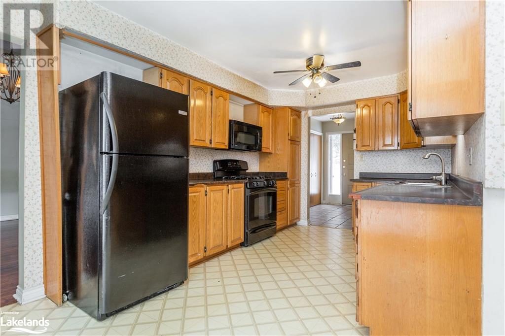 2695 Old Barrie Road E, Oro-Medonte, Ontario  L3V 0K3 - Photo 13 - 40535546