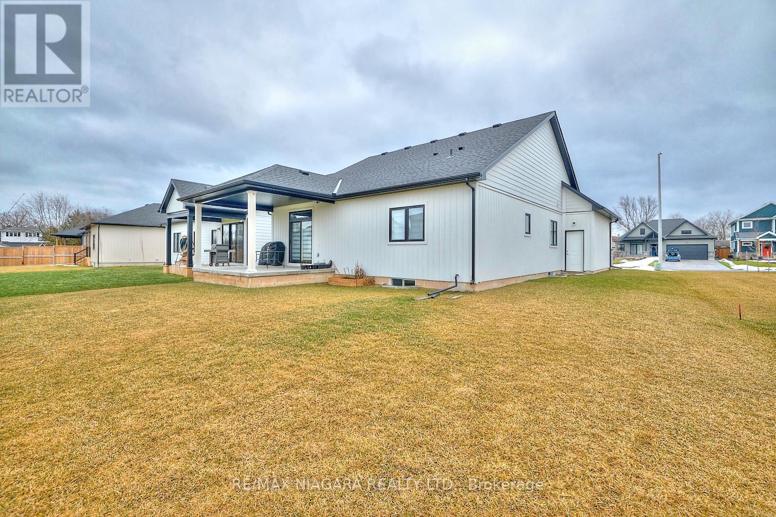 3544 Canfield Crescent, Fort Erie, Ontario  L0S 1S0 - Photo 7 - X8040828