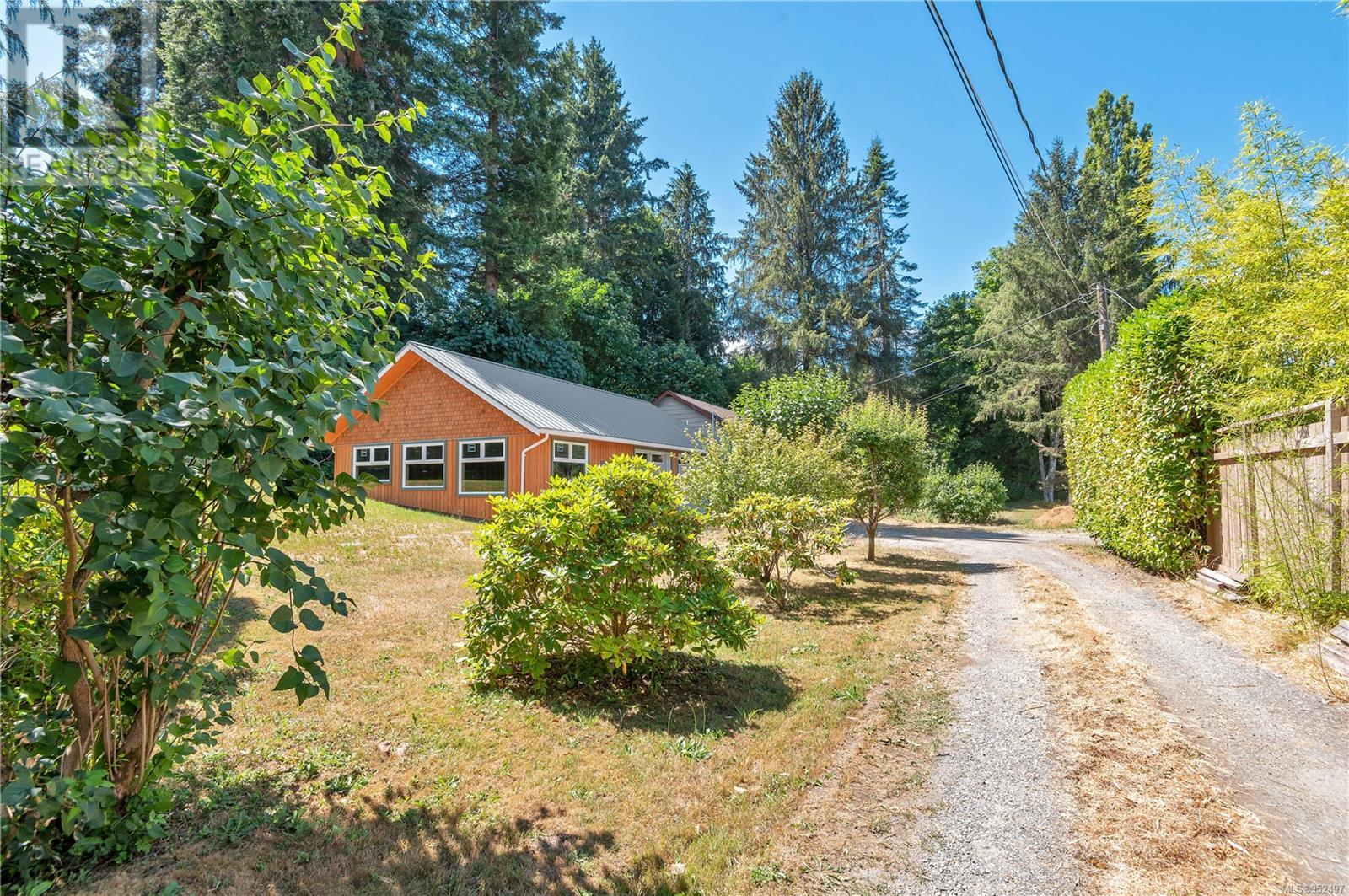 681 Bull Rd, Quadra Island, British Columbia  V0P 1H0 - Photo 5 - 952497