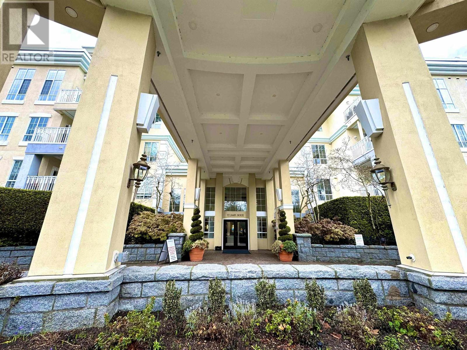 124 5835 Hampton Place, Vancouver, British Columbia  V6T 2G2 - Photo 2 - R2846289