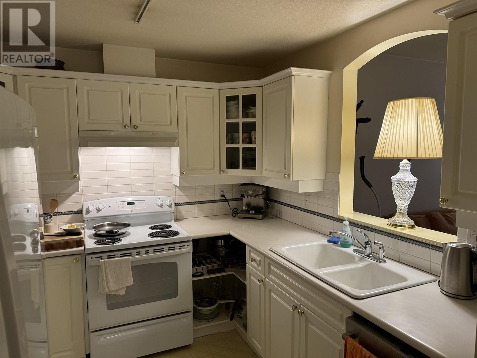 124 5835 Hampton Place, Vancouver, British Columbia  V6T 2G2 - Photo 10 - R2846289
