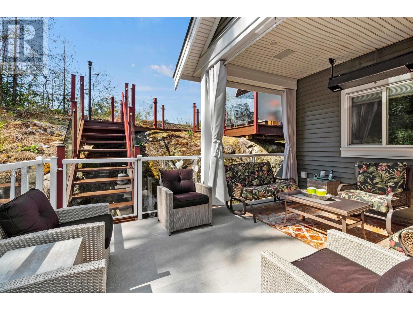 24004 Cattell Drive, Maple Ridge, British Columbia  V4R 0A4 - Photo 8 - R2846364