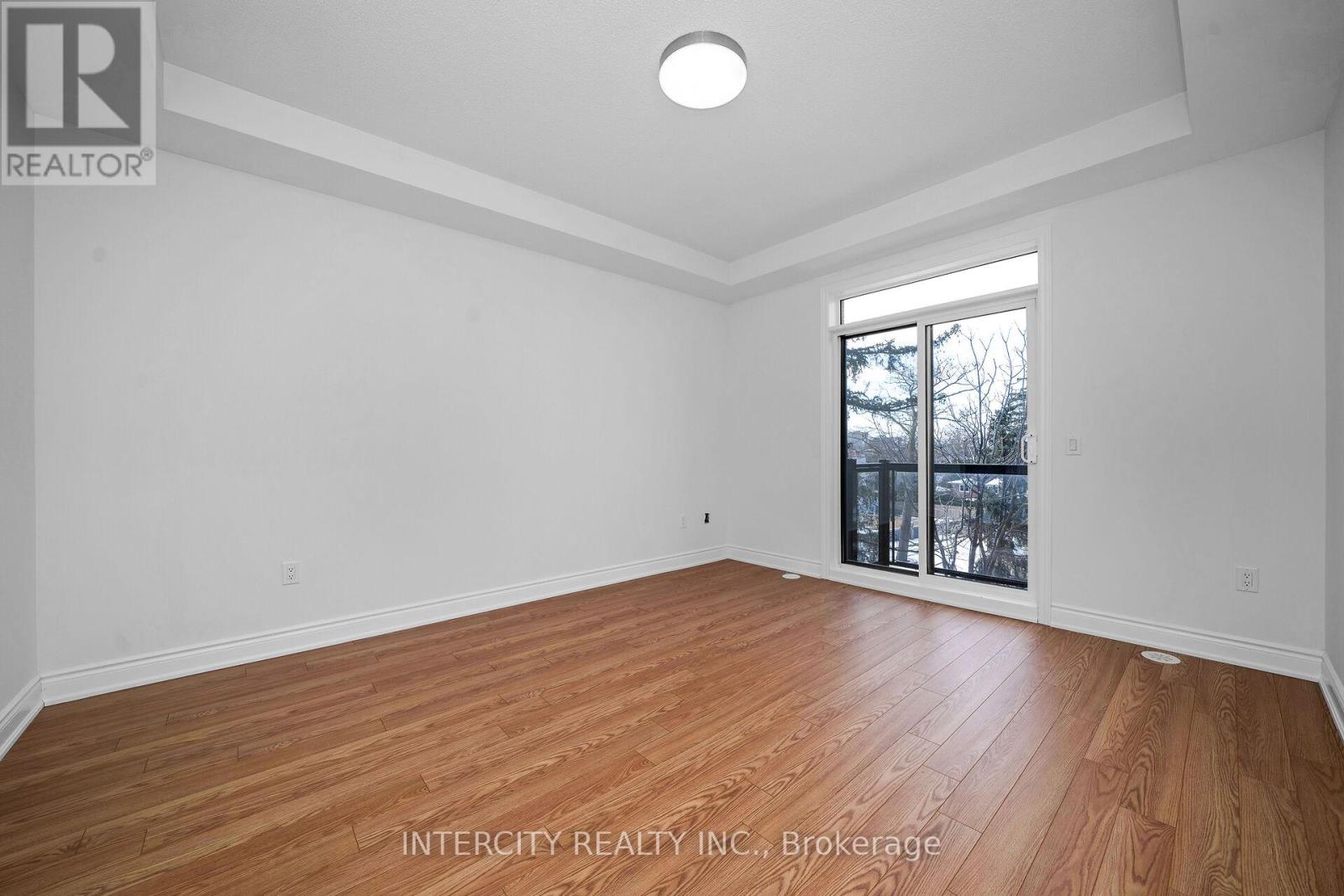 20 Tamola Park Crt, Toronto, Ontario  M9L 2L1 - Photo 21 - W8041578
