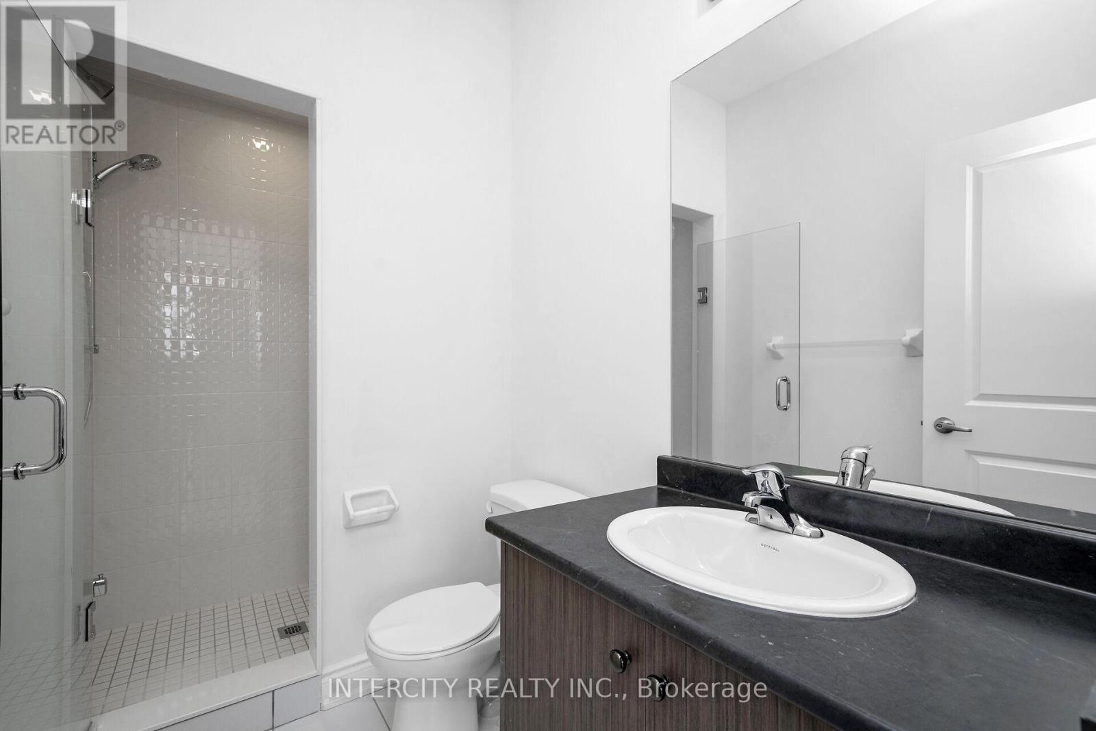 20 Tamola Park Crt, Toronto, Ontario  M9L 2L1 - Photo 23 - W8041578