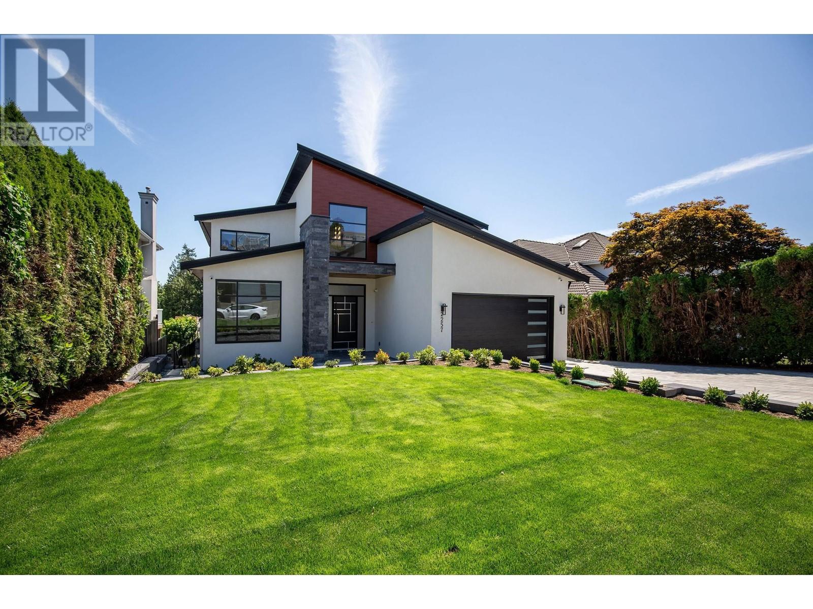 2257 Sicamous Avenue, Coquitlam, British Columbia  V3K 6R9 - Photo 4 - R2846447