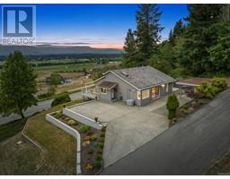 1400 Valley View Dr Courtenay East