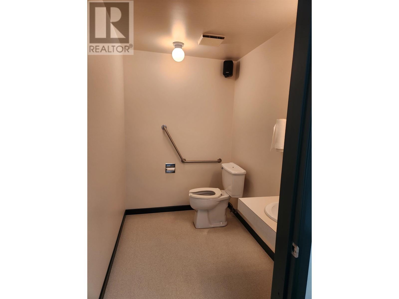 102 22337 Lougheed Highway, Maple Ridge, British Columbia  V2X 2T3 - Photo 15 - C8055624
