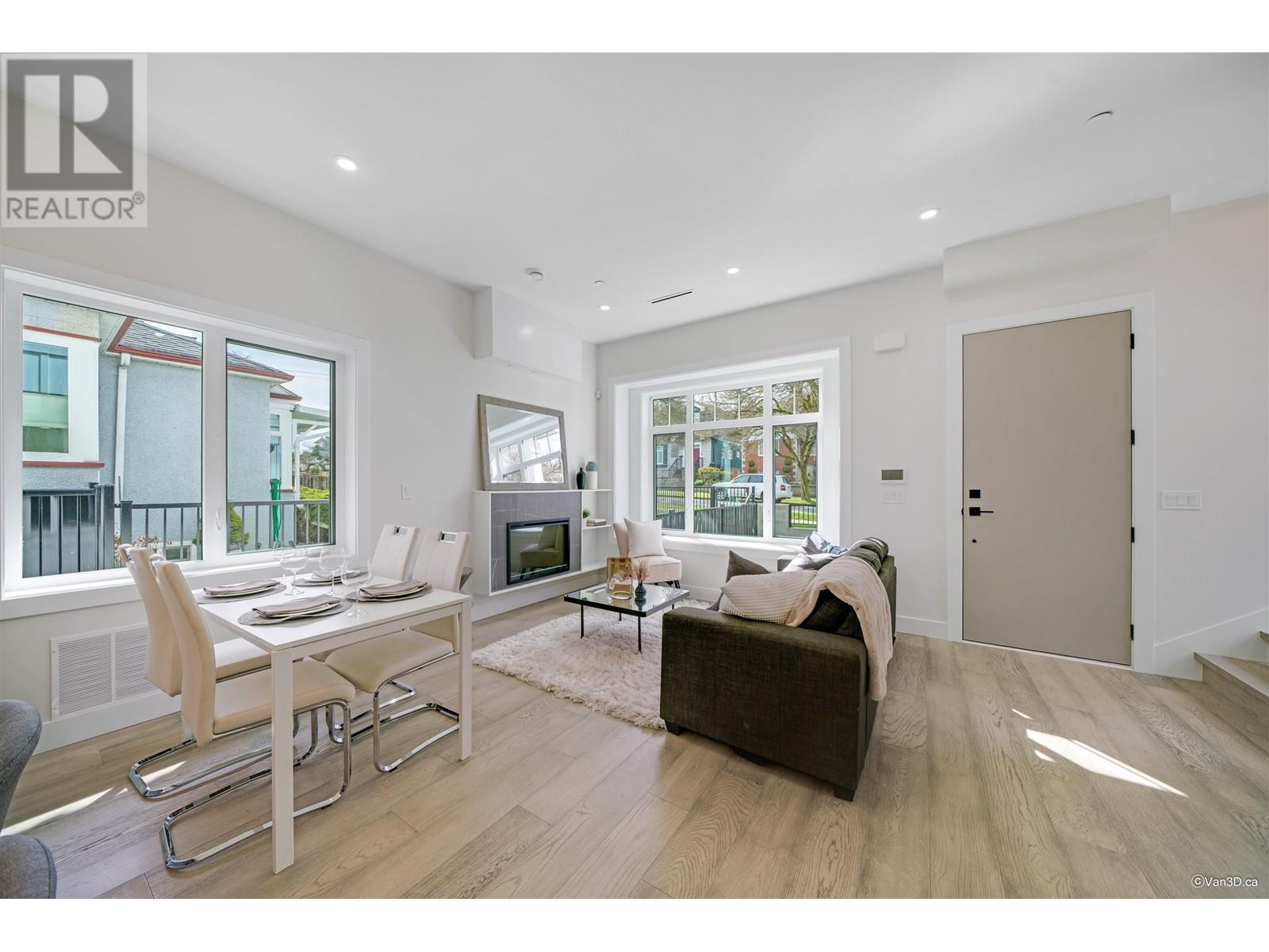 2681 E 4th Avenue, Vancouver, British Columbia  V5M 1K5 - Photo 3 - R2846534