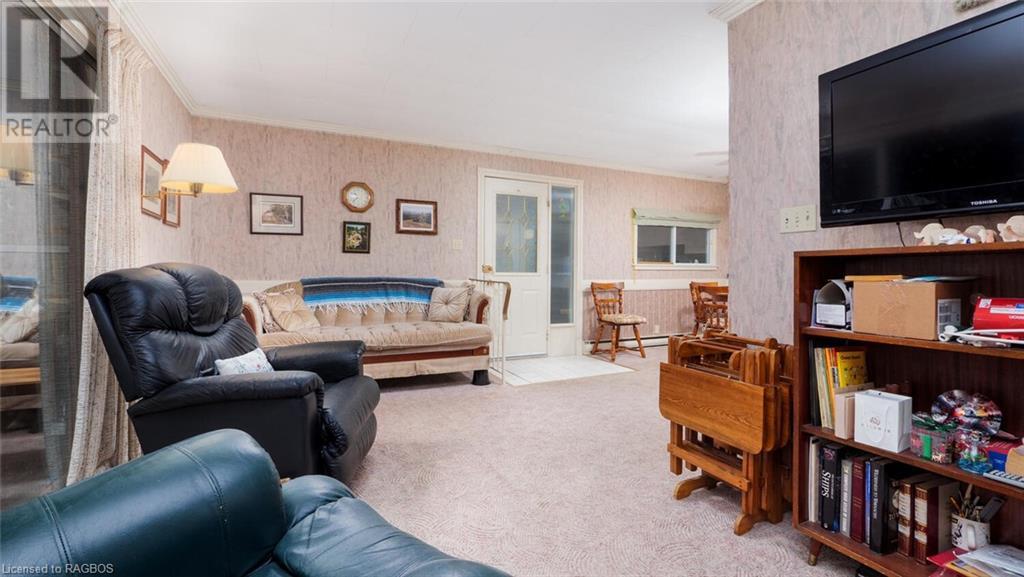 188 Old Beach Drive, Georgian Bluffs, Ontario  N4K 5N4 - Photo 19 - 40535907