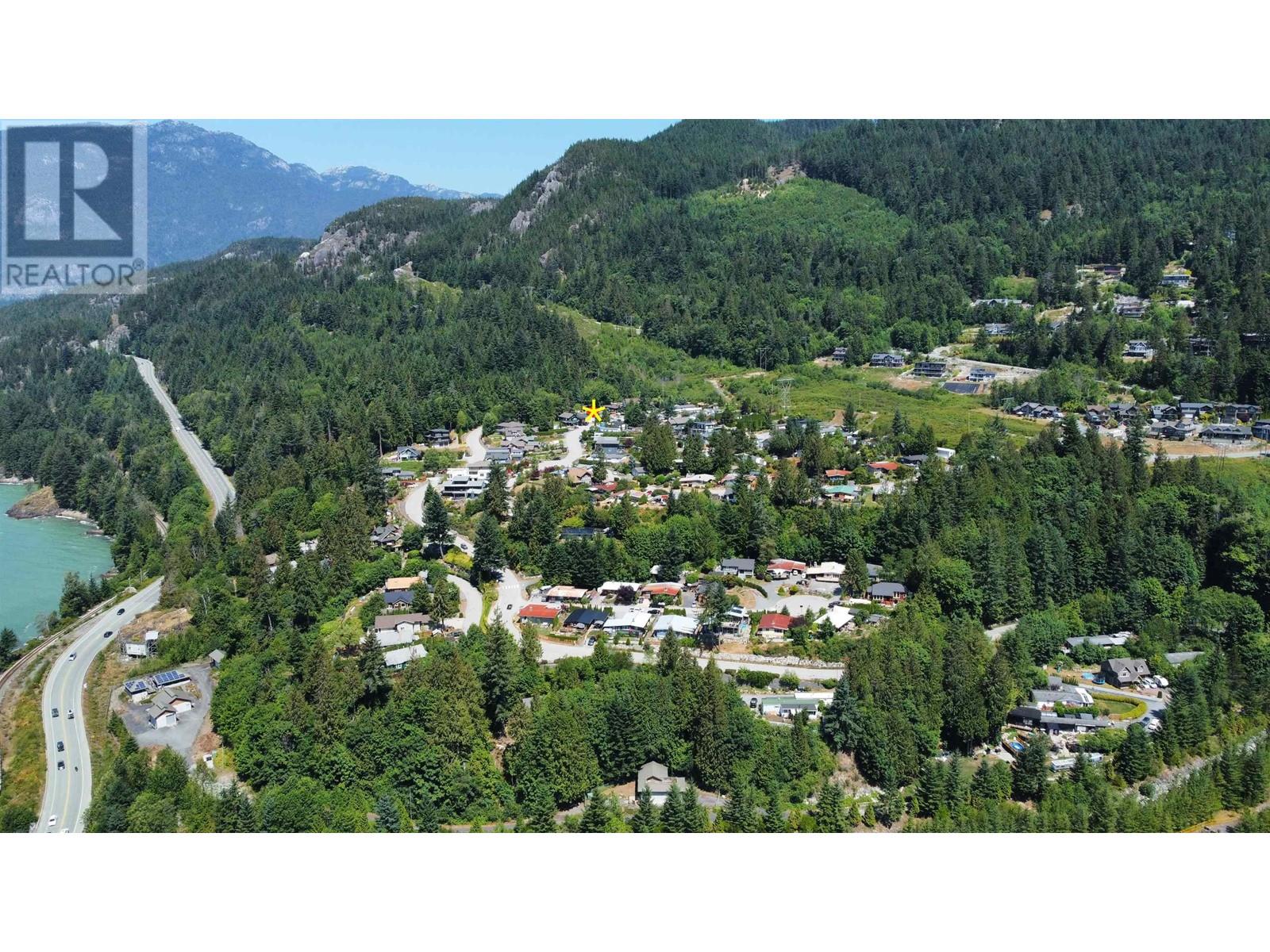 734 Upper Crescent, Britannia Beach, British Columbia  V8B 1J2 - Photo 12 - R2846606