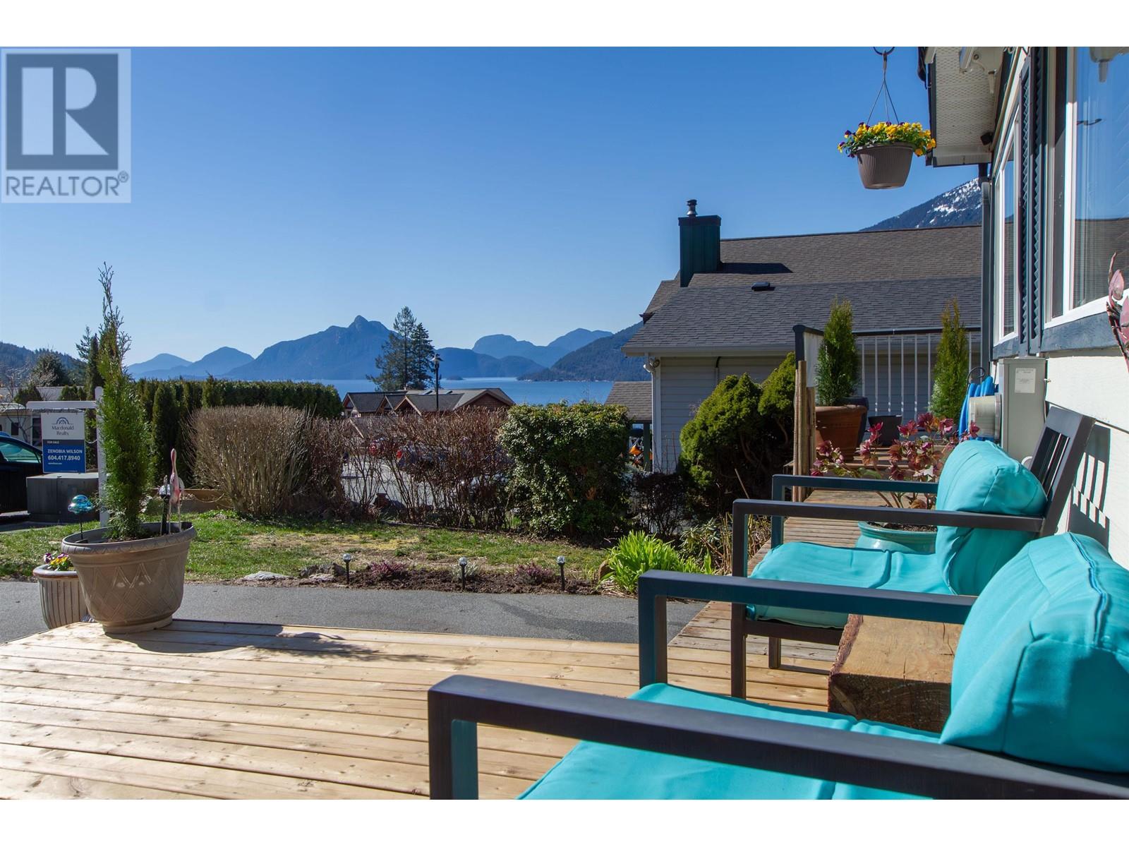 734 Upper Crescent, Britannia Beach, British Columbia  V8B 1J2 - Photo 4 - R2846606