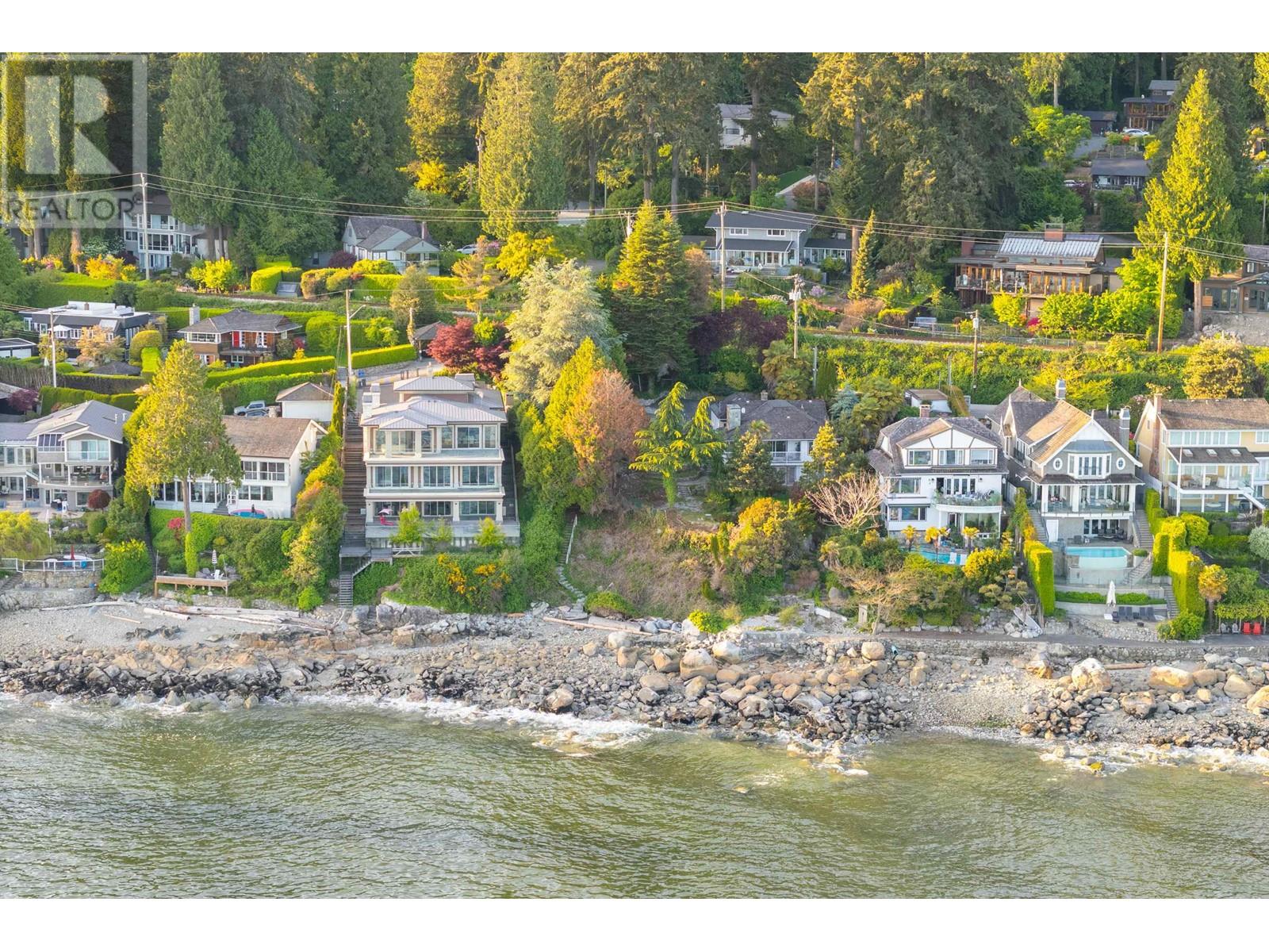 3000 Park Lane, West Vancouver, British Columbia  V7V 1E9 - Photo 12 - R2846608