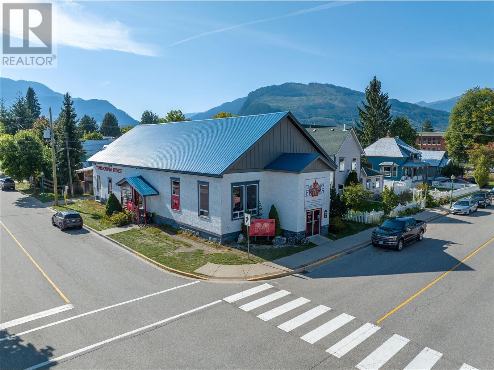 501 Second Street W, Revelstoke, British Columbia  V0E 2S0 - Photo 6 - 10286422