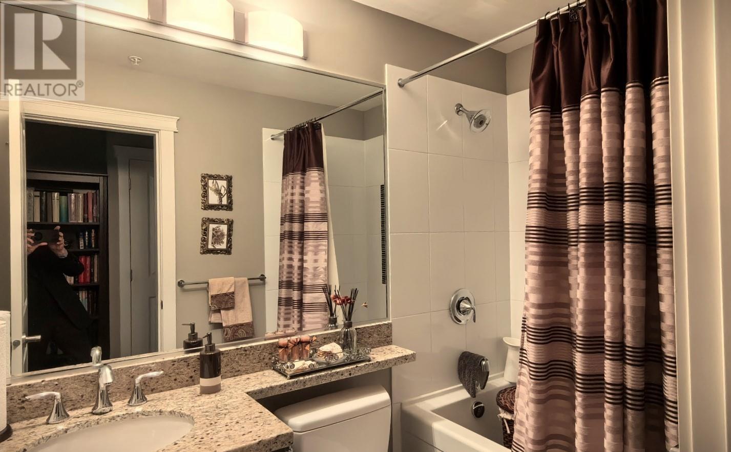 403 1415 Parkway Boulevard, Coquitlam, British Columbia  V3E 0C7 - Photo 13 - R2839055