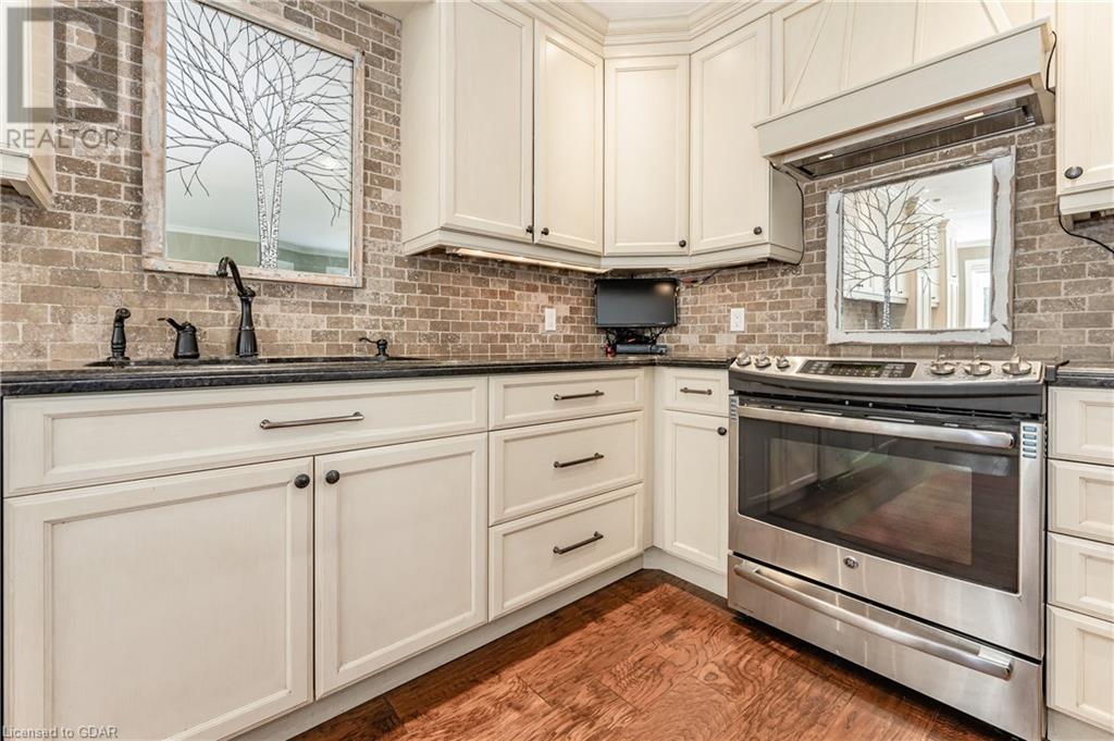 83 Parkside Drive, Guelph, Ontario  N1G 4X7 - Photo 6 - 40530930