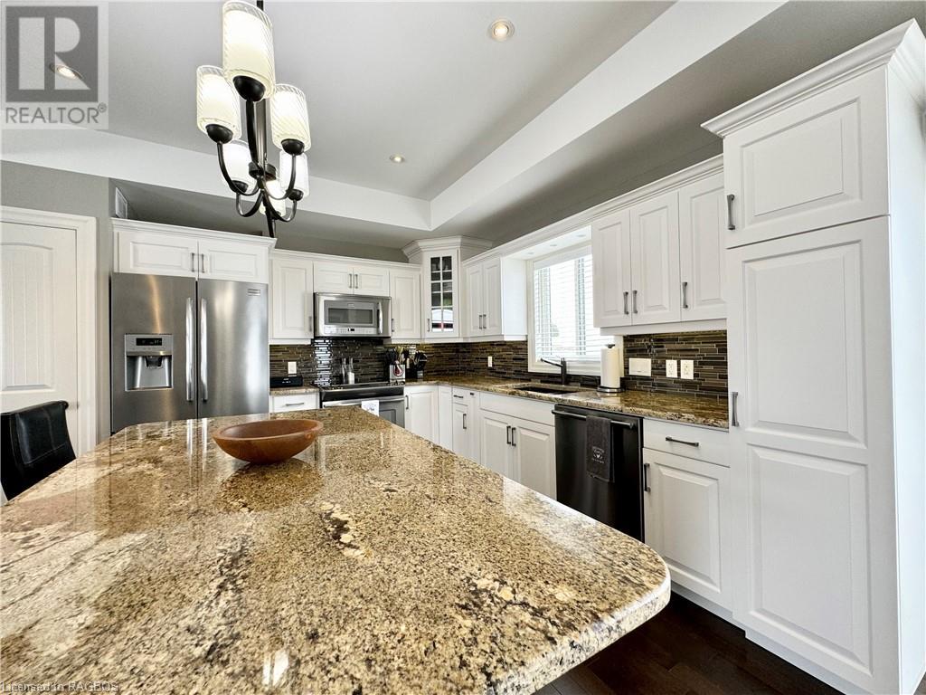 2571 Bruce 40 Road, Saugeen Shores, Ontario  N0G 2N0 - Photo 4 - 40527072