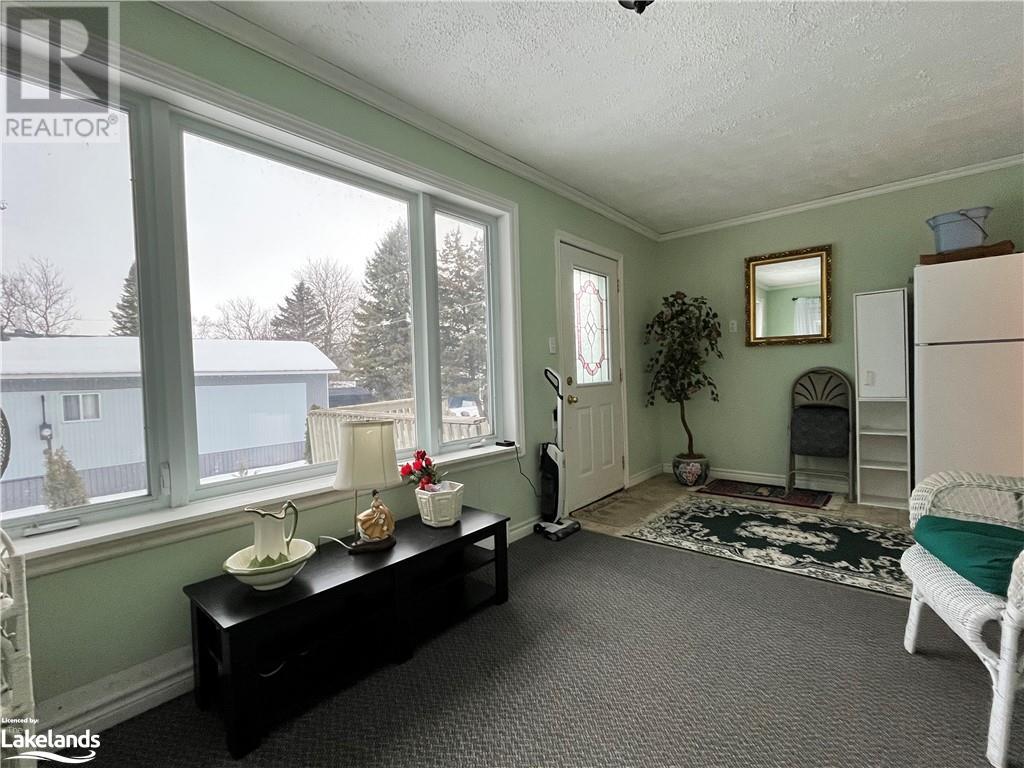 8 Claremont Crescent, Oro-Medonte, Ontario  L3V 0P9 - Photo 26 - 40536040