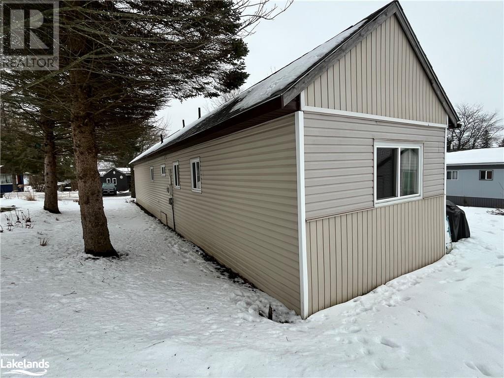 8 Claremont Crescent, Oro-Medonte, Ontario  L3V 0P9 - Photo 34 - 40536040