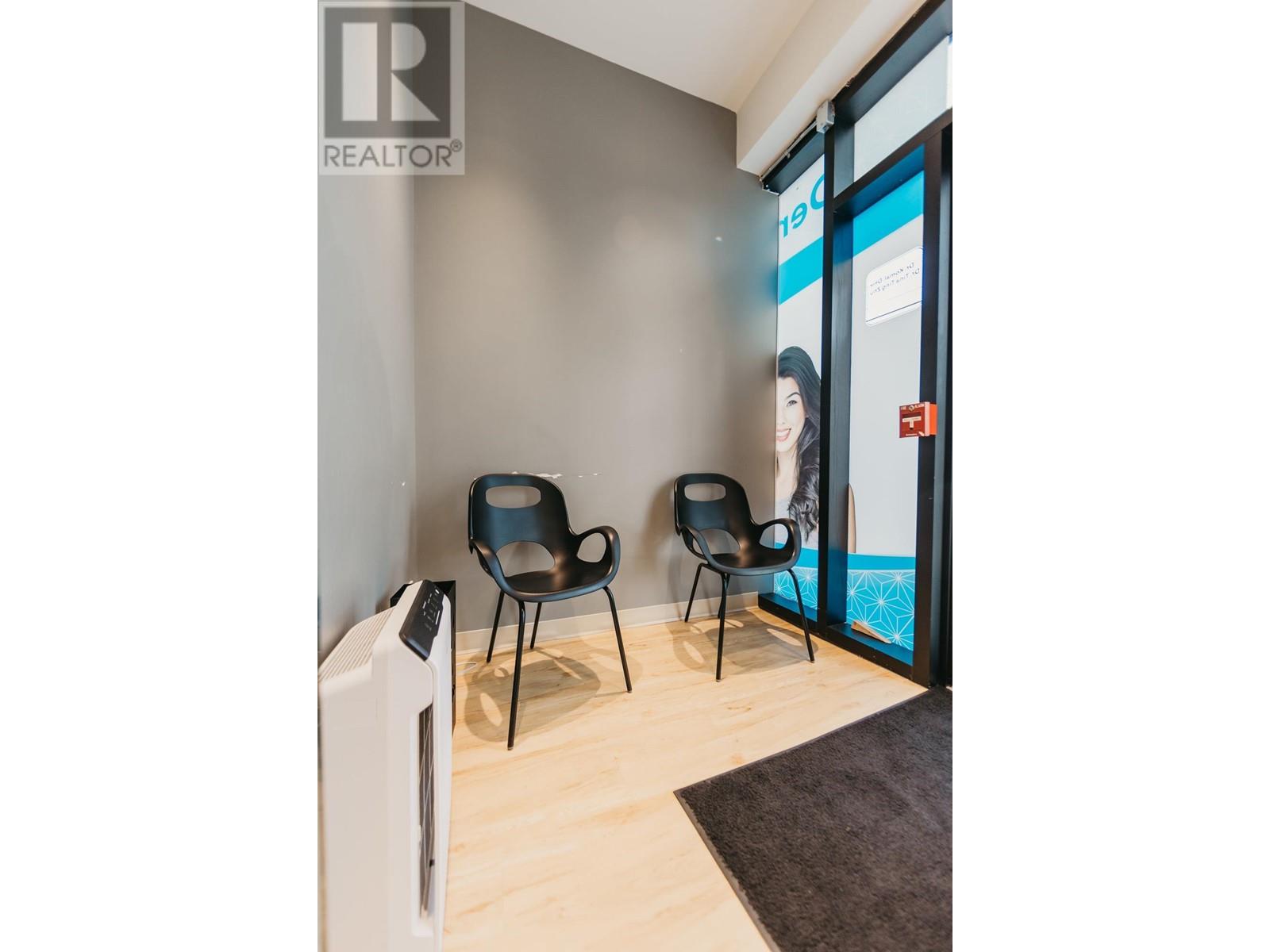 102 1048 Ridgeway Avenue, Coquitlam, British Columbia  V7E 4X2 - Photo 5 - C8057328