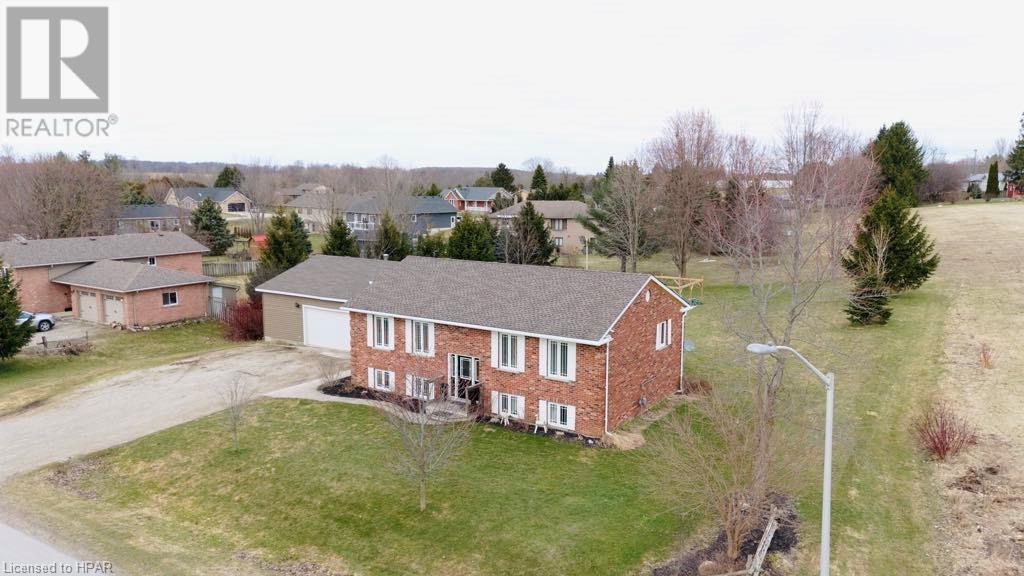 26 Jordan Drive, Belgrave, Ontario N0G 1E0 (26480293) Coldwell Banker