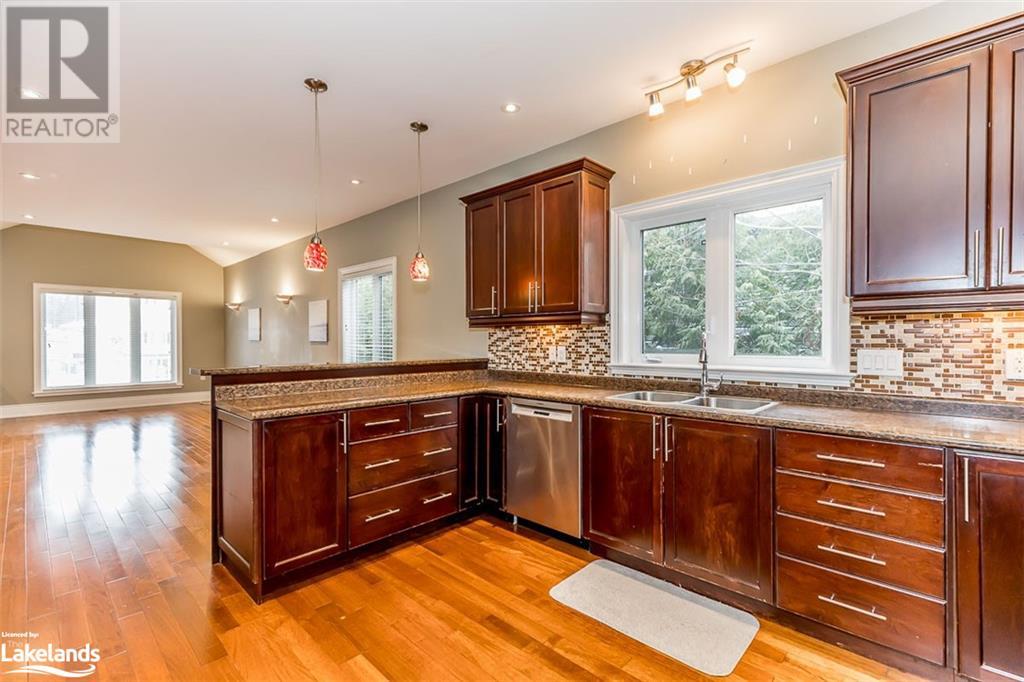 91 61st Street S, Wasaga Beach, Ontario  L9Z 2Z3 - Photo 13 - 40537154