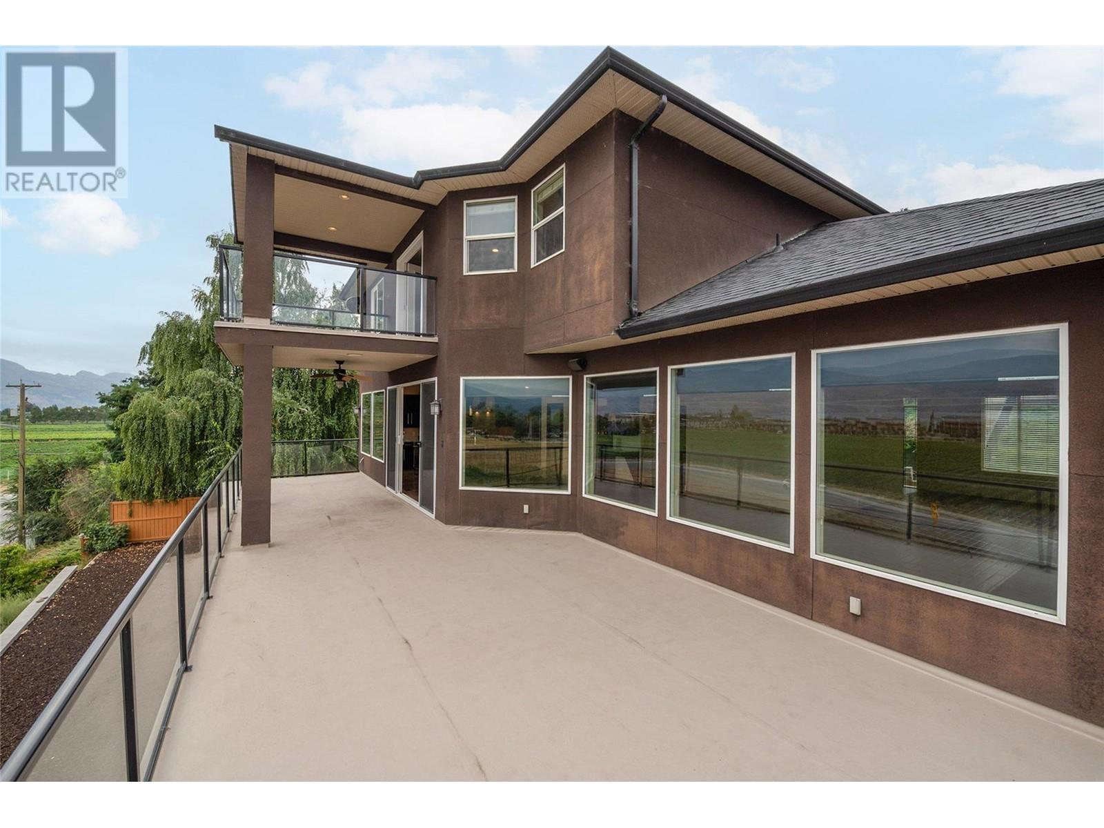 3613 Empire Place West Kelowna