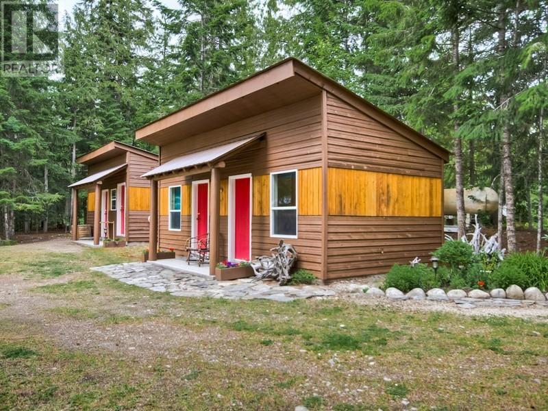 10045 Adams East Fsr, Adams Lake, British Columbia    - Photo 16 - 176576