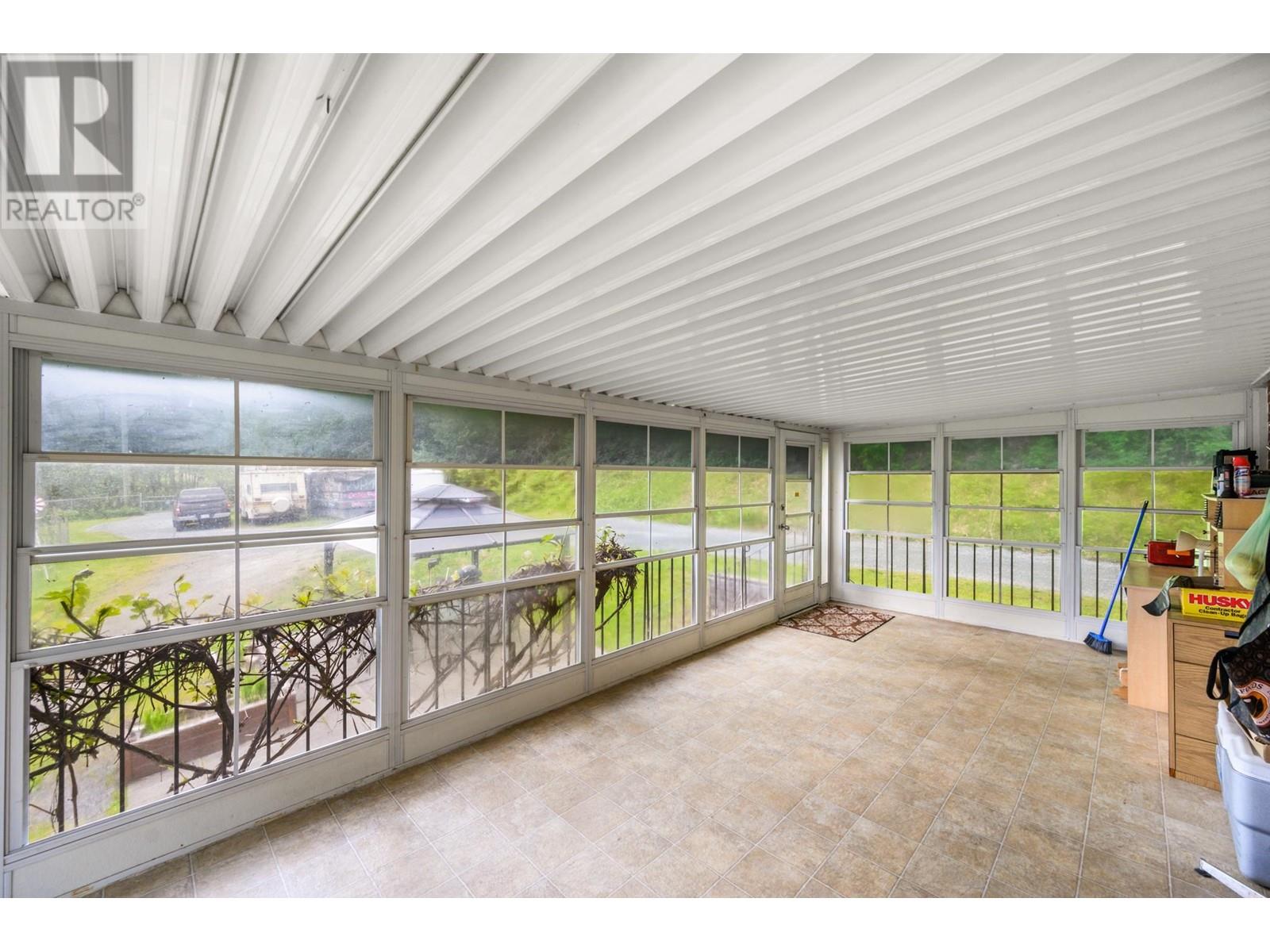 9370 263rd Street, Maple Ridge, British Columbia  V2W 1K3 - Photo 6 - R2845880