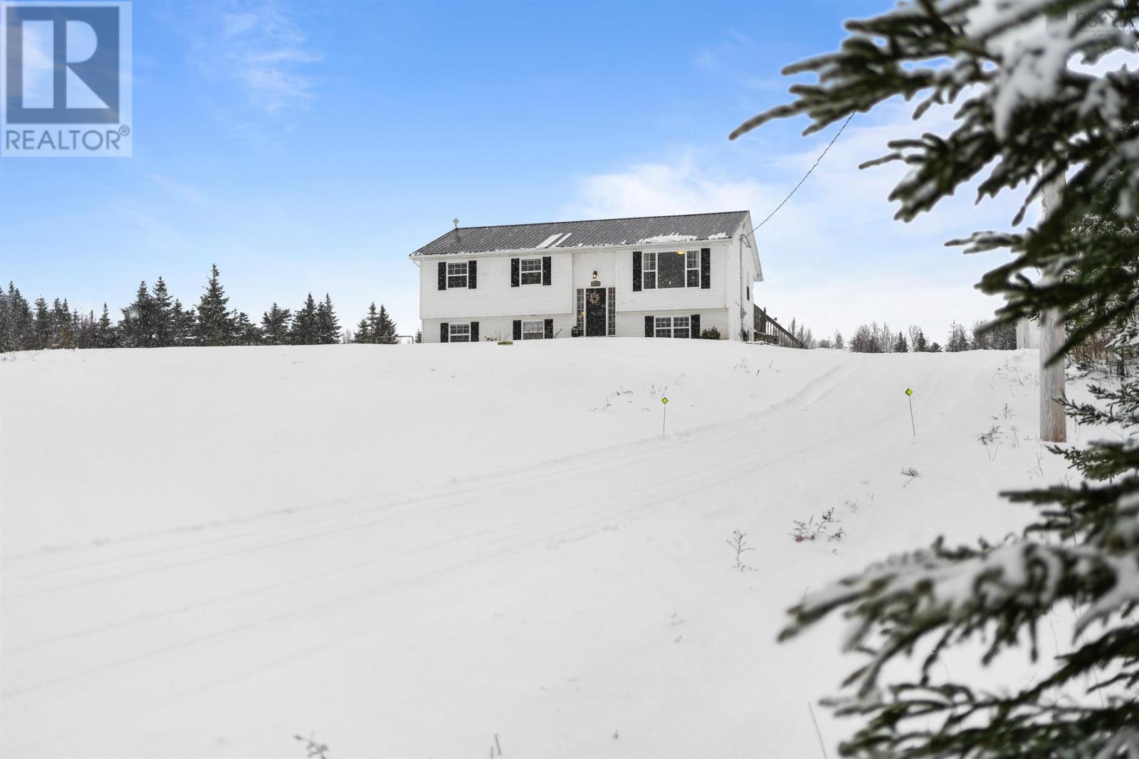 1950 Pictou Road, East Mountain, Nova Scotia  B6L 2N8 - Photo 1 - 202402215