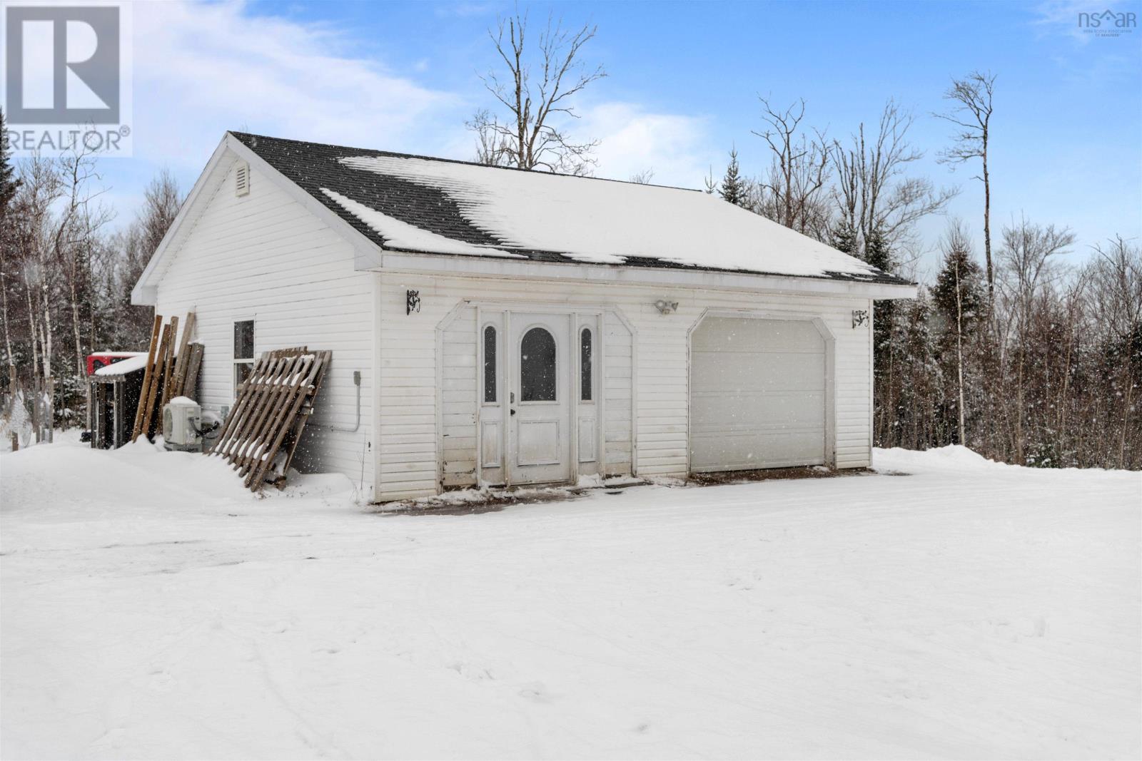 1950 Pictou Road, East Mountain, Nova Scotia  B6L 2N8 - Photo 3 - 202402215