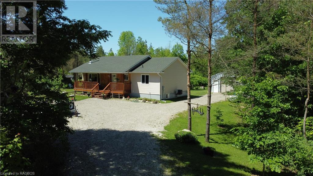 697 Elsinore Road, South Bruce Peninsula, Ontario  N0H 1A0 - Photo 4 - 40534780