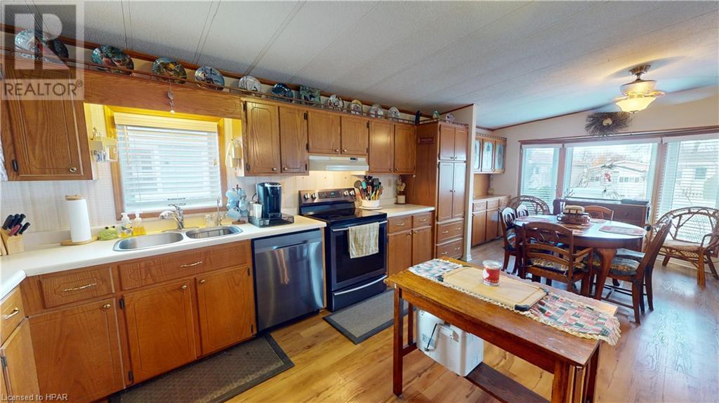 8 Algonquin Lane, Ashfield-Colborne-Wawanosh, Ontario  N7A 3Y2 - Photo 12 - 40537463