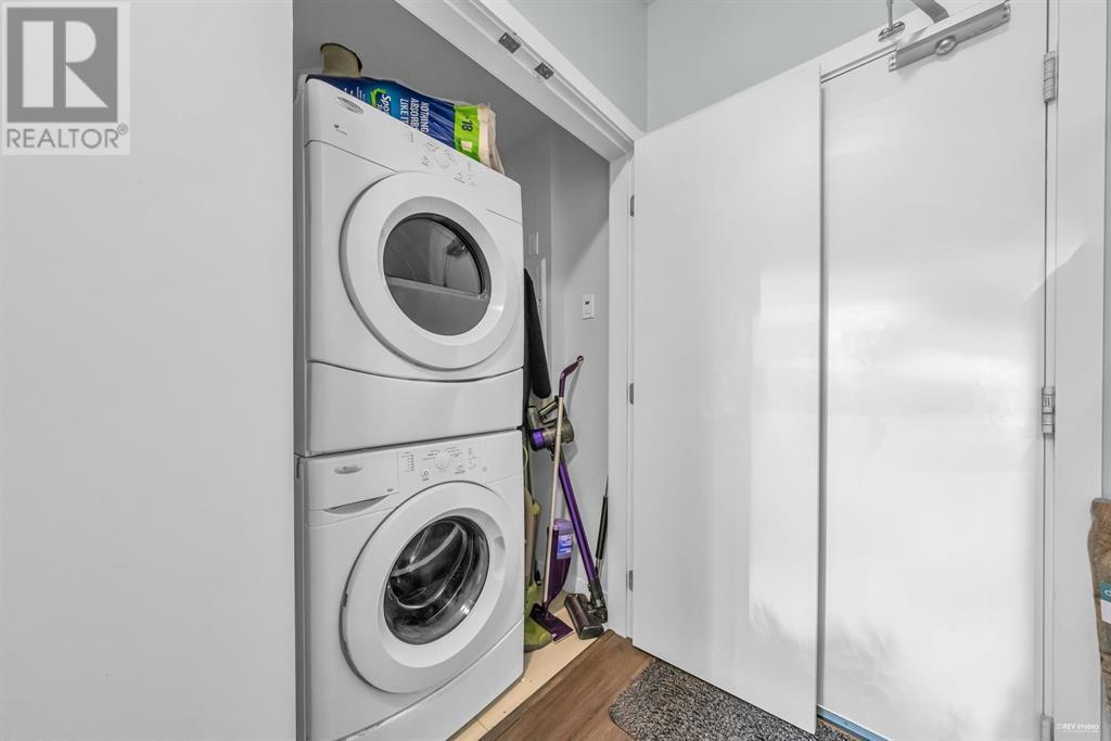 201 5248 Grimmer Street, Burnaby, British Columbia  V5H 0E1 - Photo 11 - R2846937