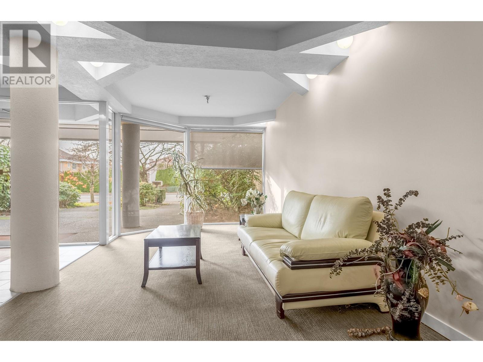 307 7480 Gilbert Road, Richmond, British Columbia  V7C 3W2 - Photo 4 - R2846963